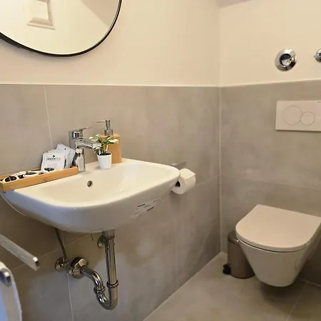 Apartman Large With 5 Bedrooms Near Munich *
